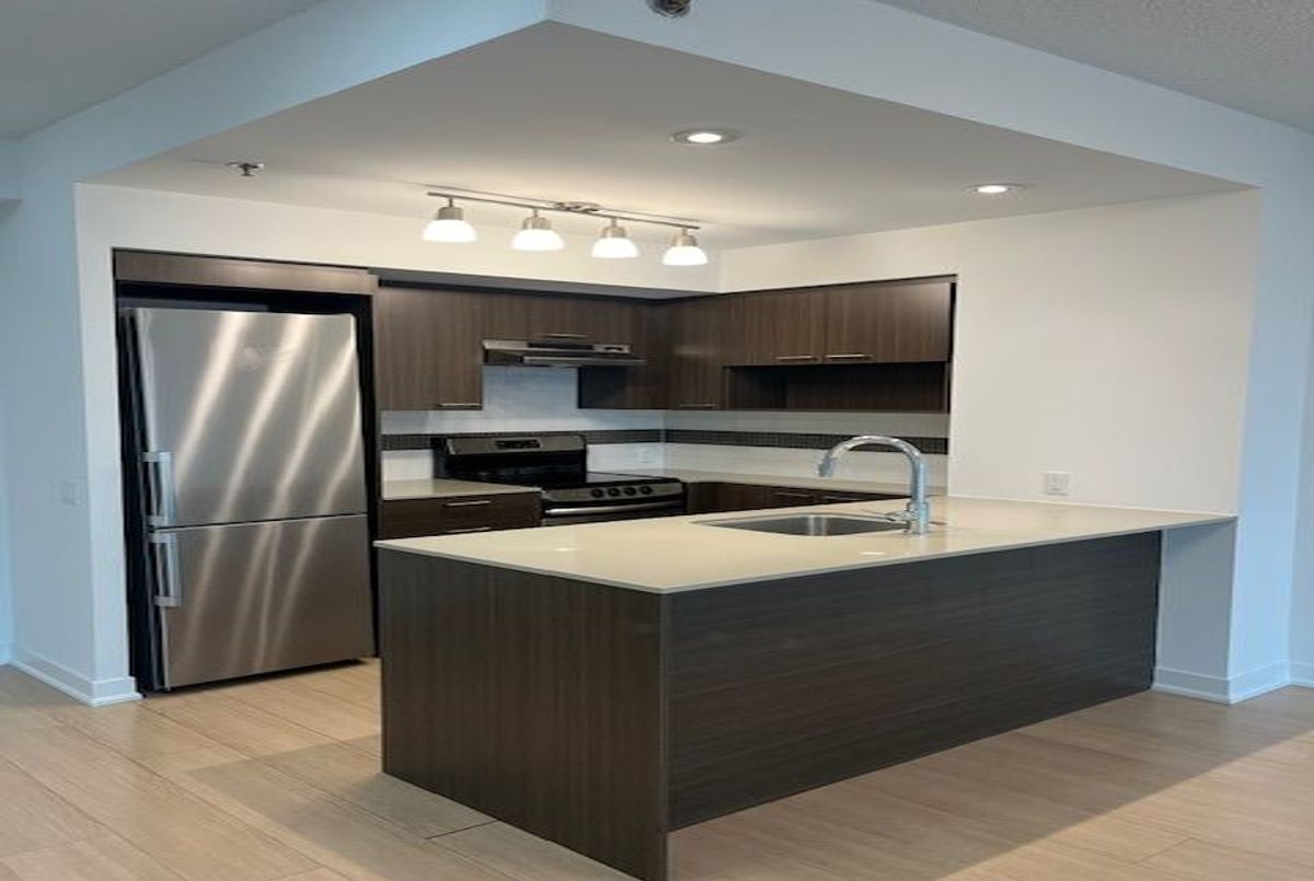 320 Tweedsmuir Avenue Toronto 320 Tweedsmuir Avenue Toronto