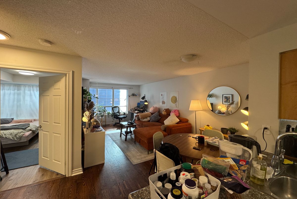 270 Wellington Street W Toronto 270 Wellington Street W Toronto