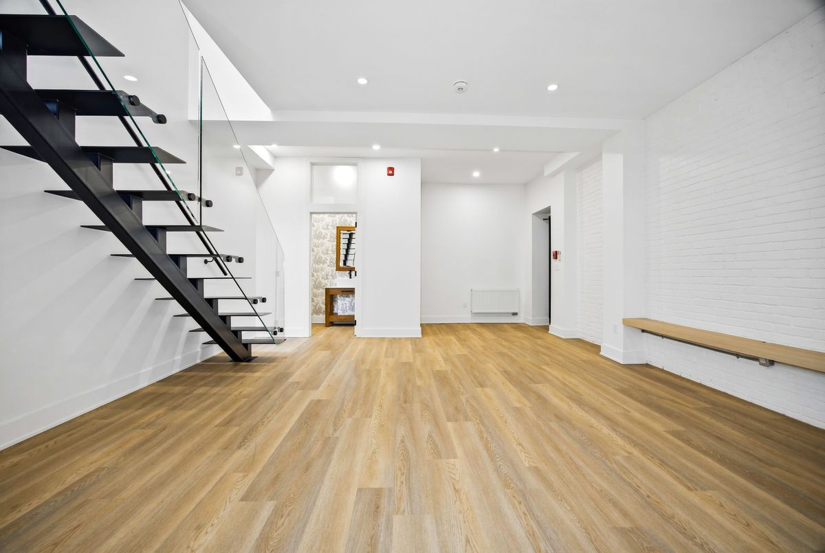 1067 College Street Toronto 1067 College Street Toronto