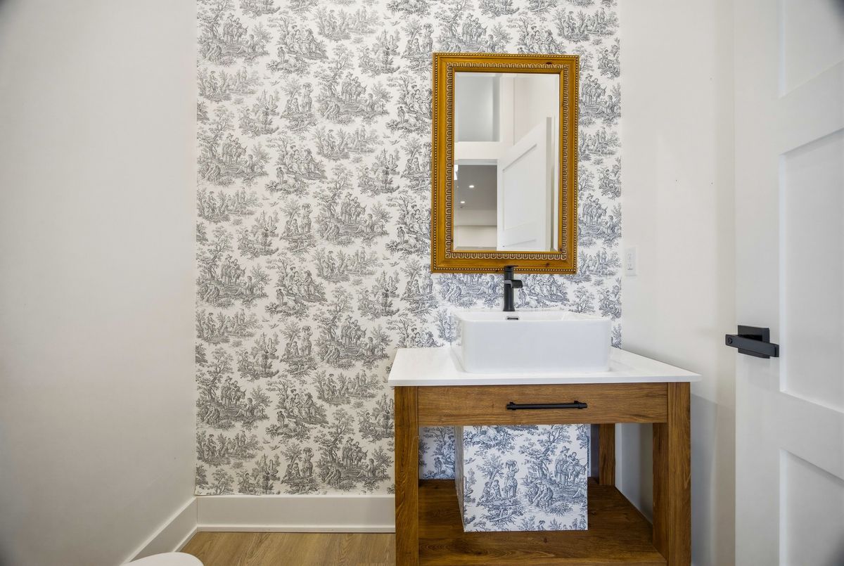 1067 College Street Toronto 1067 College Street Toronto