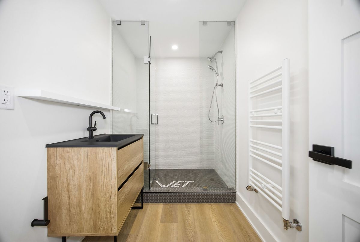 1067 College Street Toronto 1067 College Street Toronto