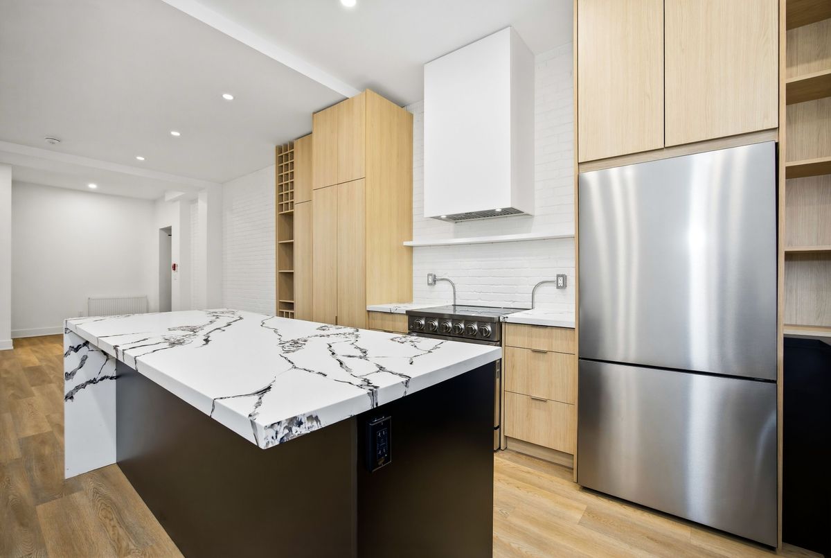 1067 College Street Toronto 1067 College Street Toronto