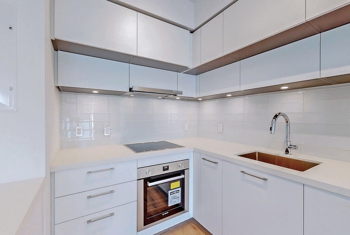 99 Foxbar Road Toronto 99 Foxbar Road Toronto