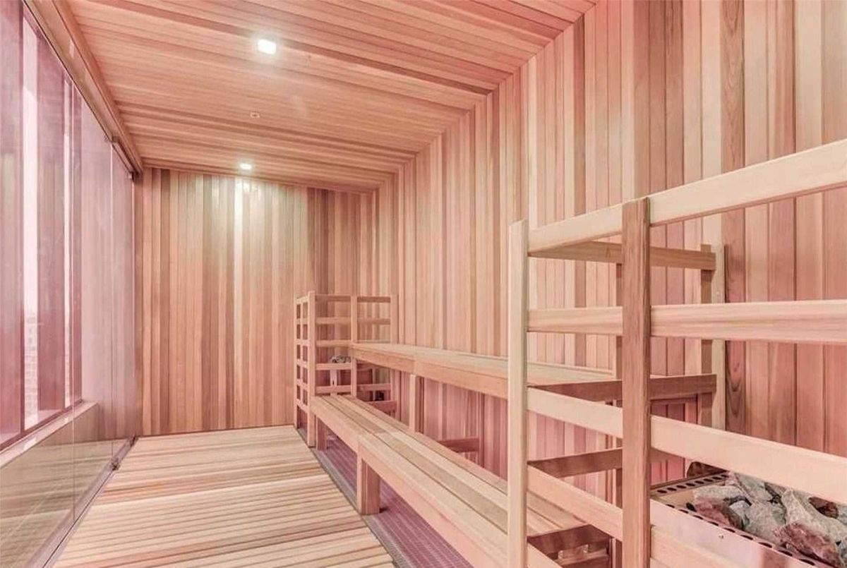 8 Eglinton Avenue E Toronto 8 Eglinton Avenue E Toronto