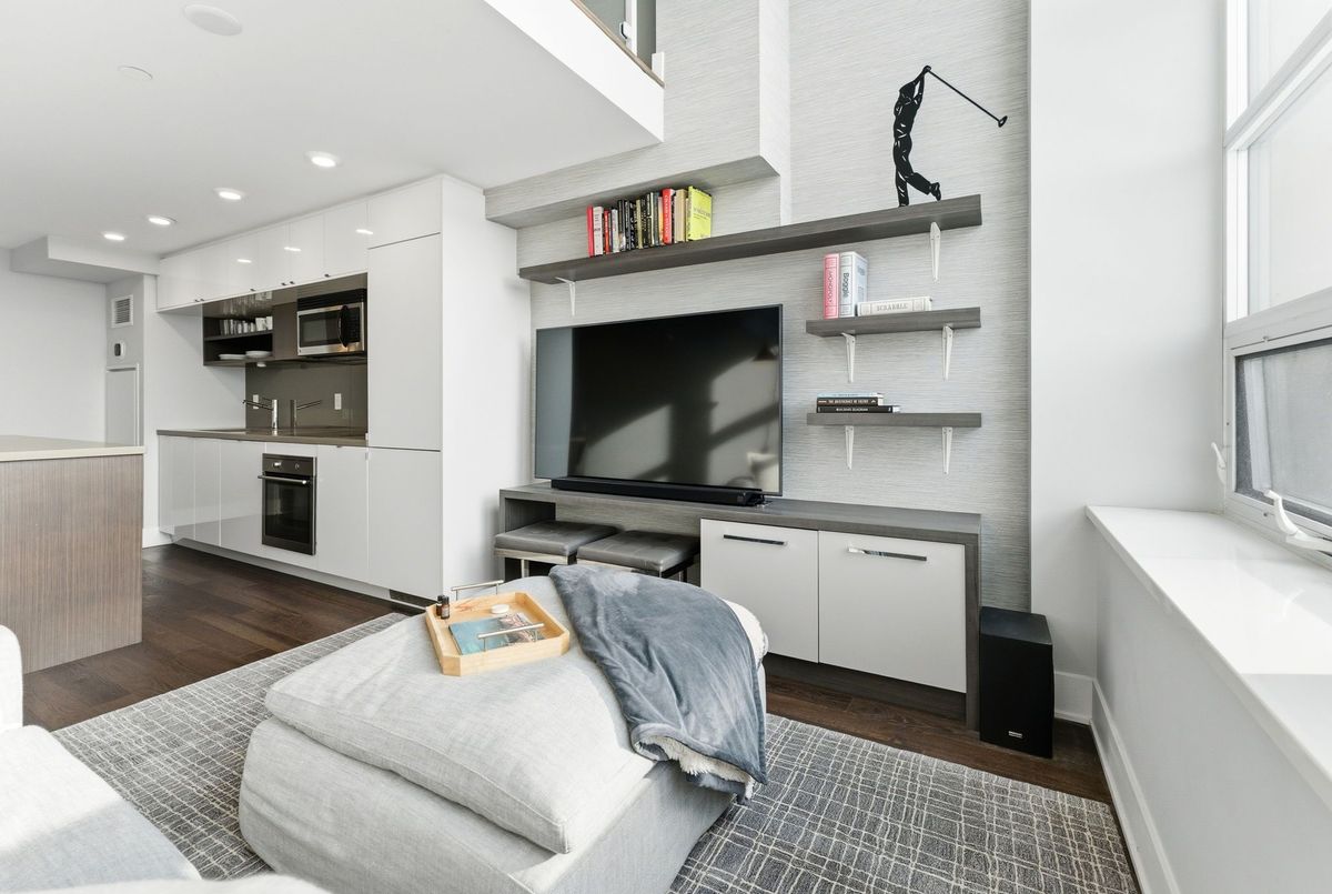 111 St Clair Avenue W Toronto 111 St Clair Avenue W Toronto