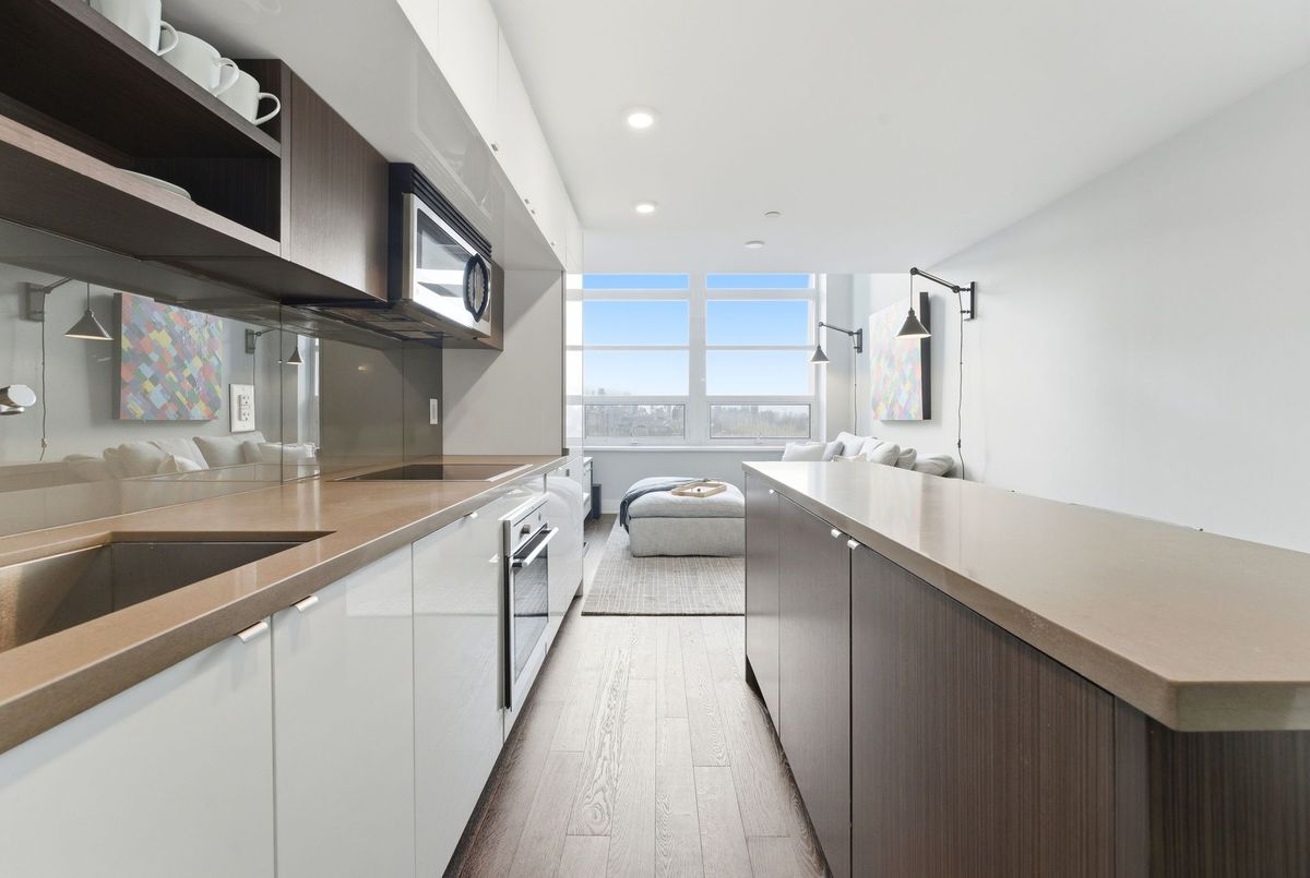 111 St Clair Avenue W Toronto 111 St Clair Avenue W Toronto