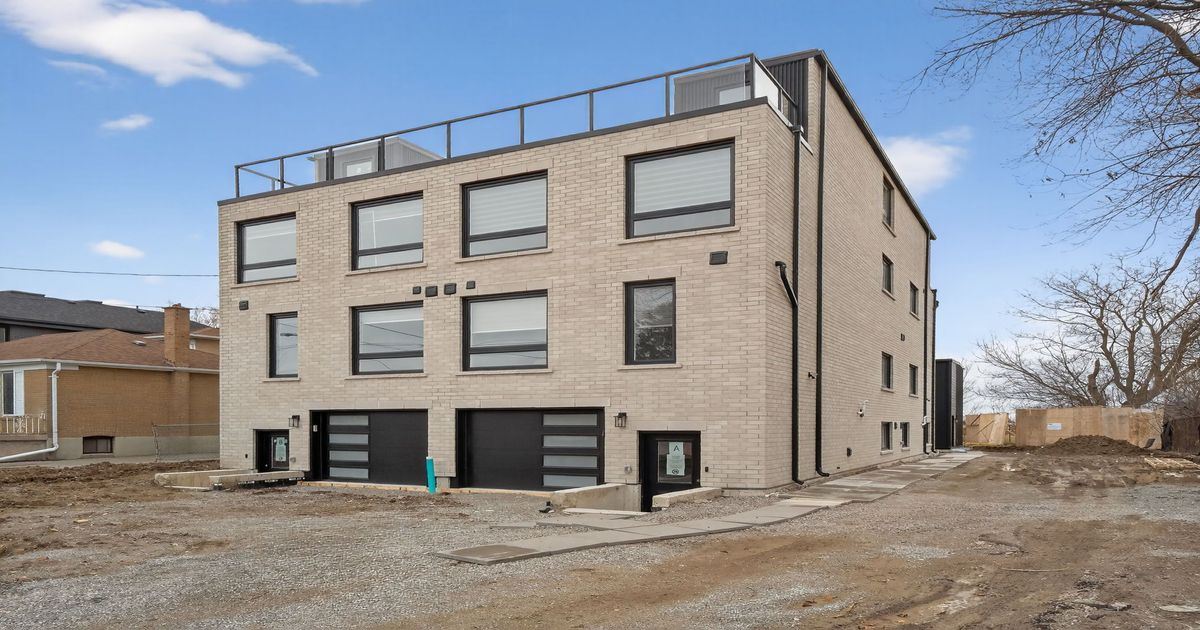 164 BETTY ANN Drive Toronto
