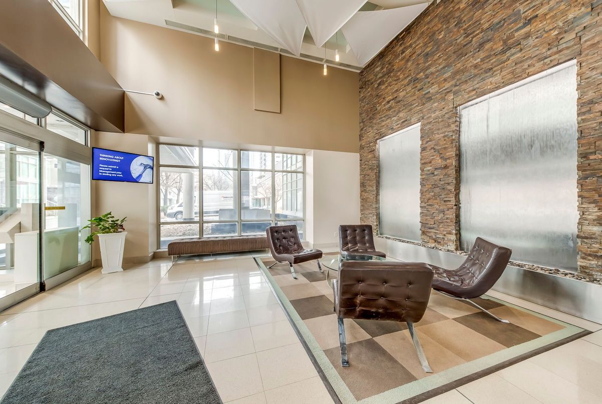 35 Mariner Terrace Toronto 35 Mariner Terrace Toronto