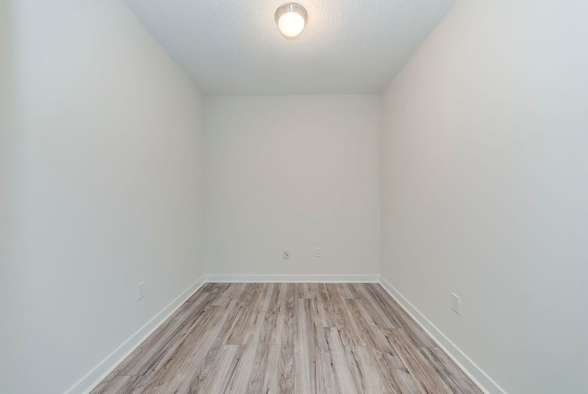 35 Mariner Terrace Toronto 35 Mariner Terrace Toronto