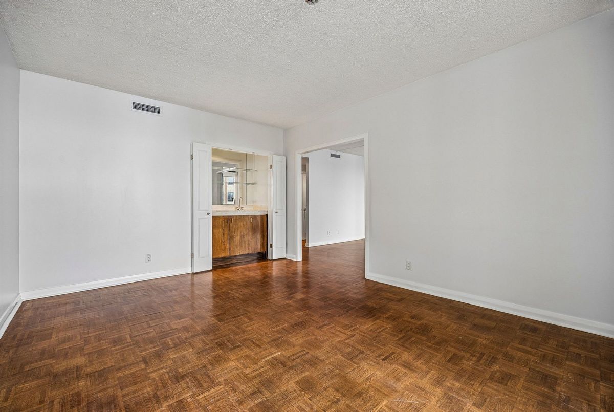 55 Prince Arthur Avenue Toronto 55 Prince Arthur Avenue Toronto