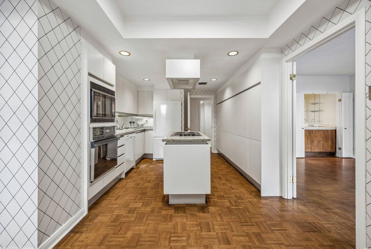 55 Prince Arthur Avenue Toronto 55 Prince Arthur Avenue Toronto