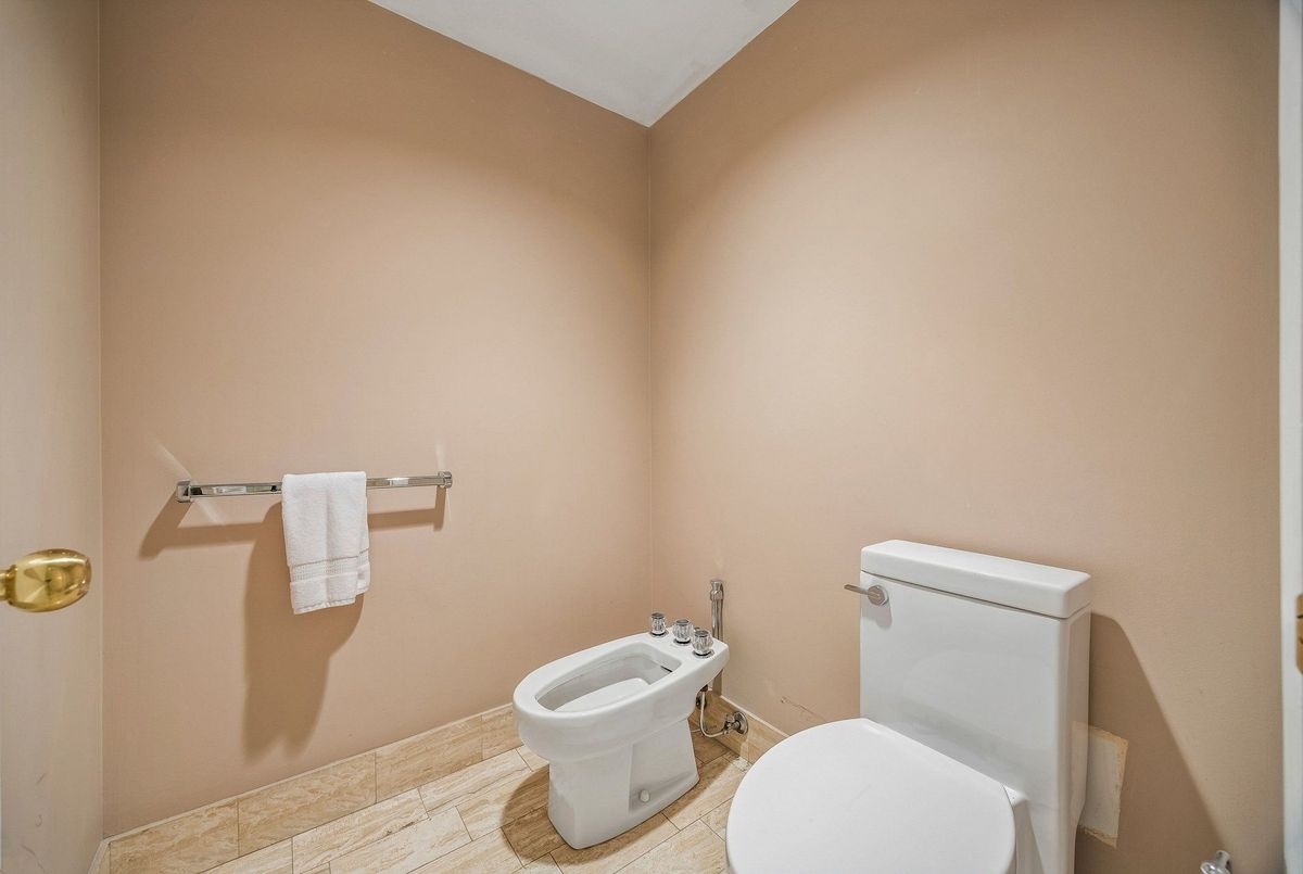 55 Prince Arthur Avenue Toronto 55 Prince Arthur Avenue Toronto