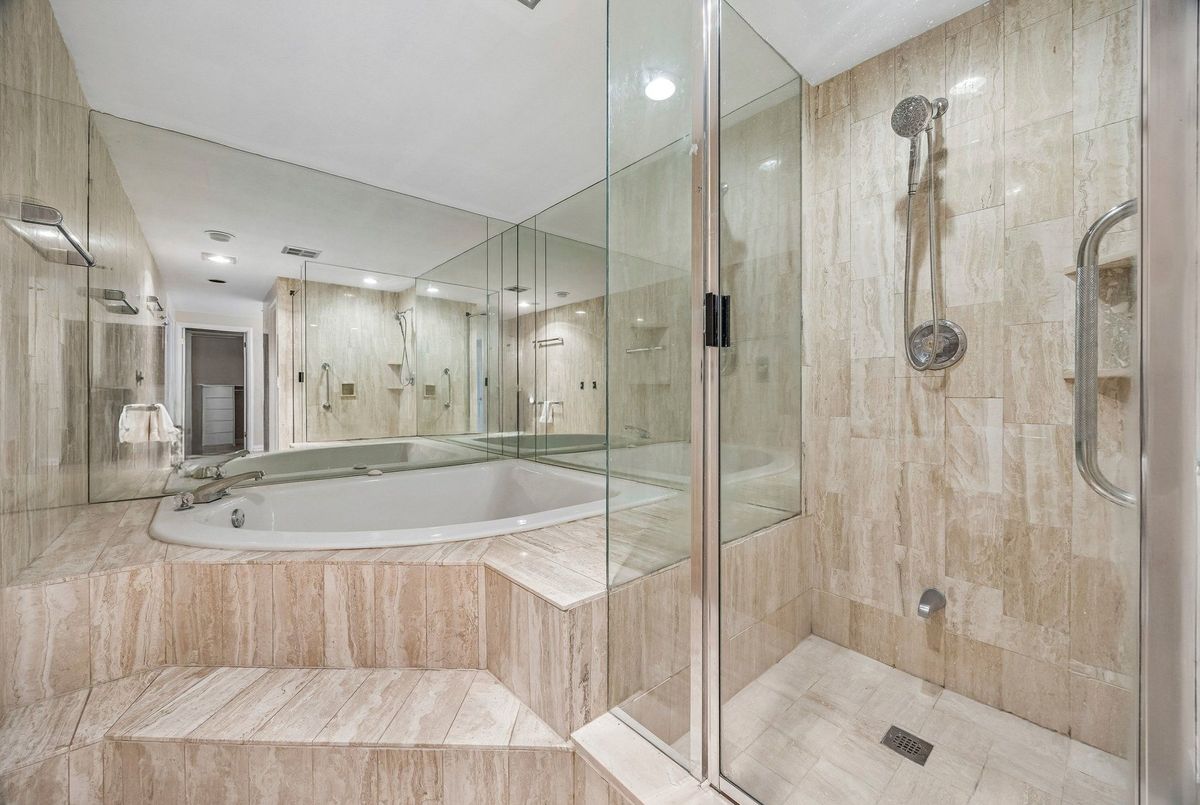 55 Prince Arthur Avenue Toronto 55 Prince Arthur Avenue Toronto