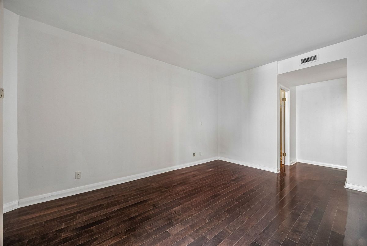 55 Prince Arthur Avenue Toronto 55 Prince Arthur Avenue Toronto