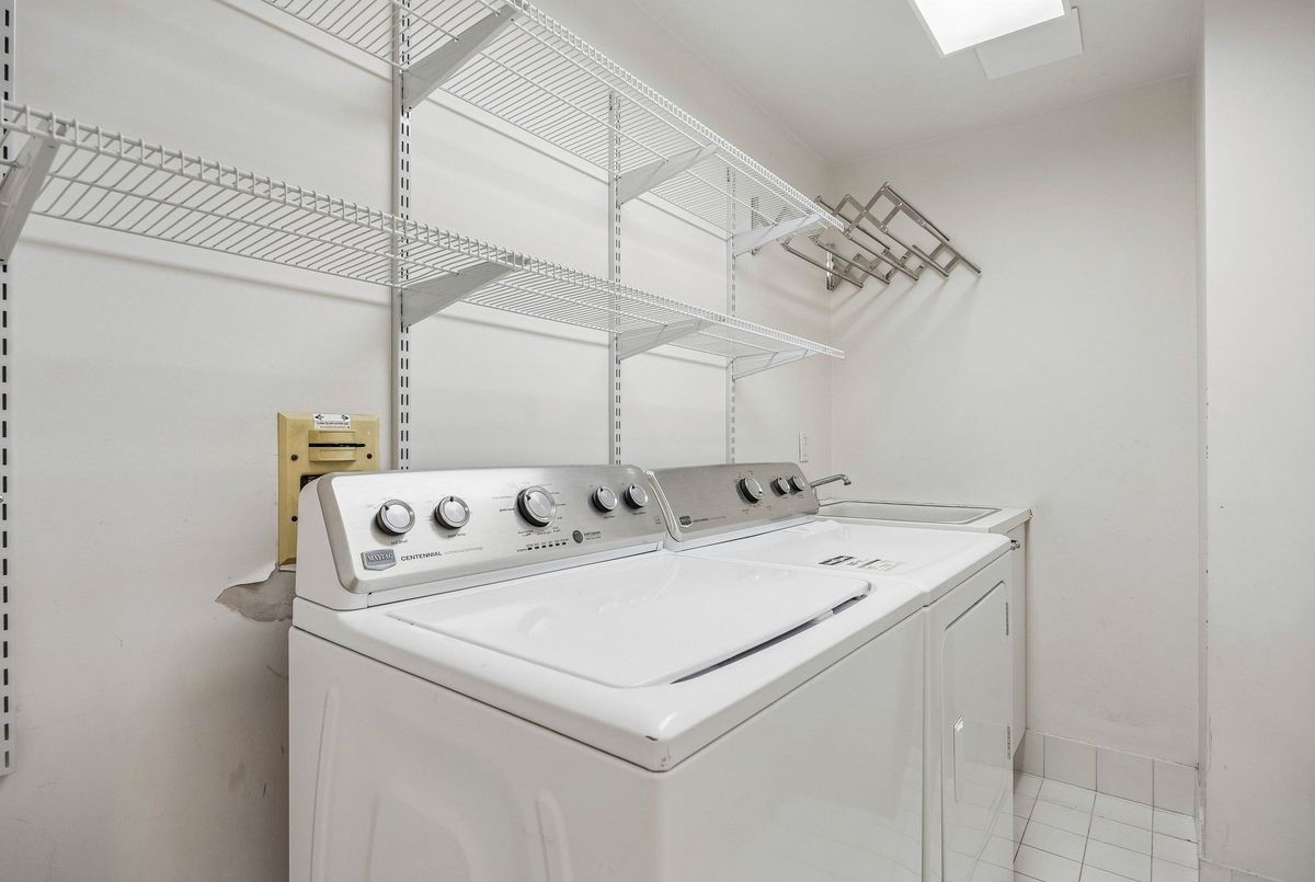 55 Prince Arthur Avenue Toronto 55 Prince Arthur Avenue Toronto