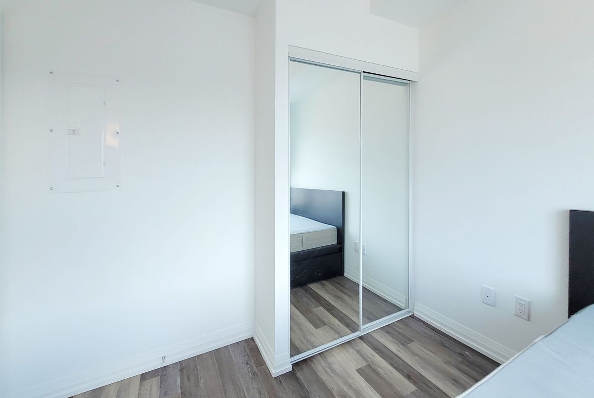 75 Canterbury Place Toronto 75 Canterbury Place Toronto