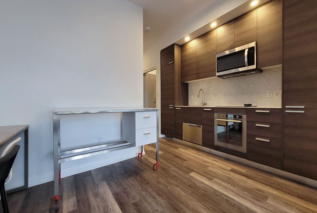 75 Canterbury Place Toronto 75 Canterbury Place Toronto