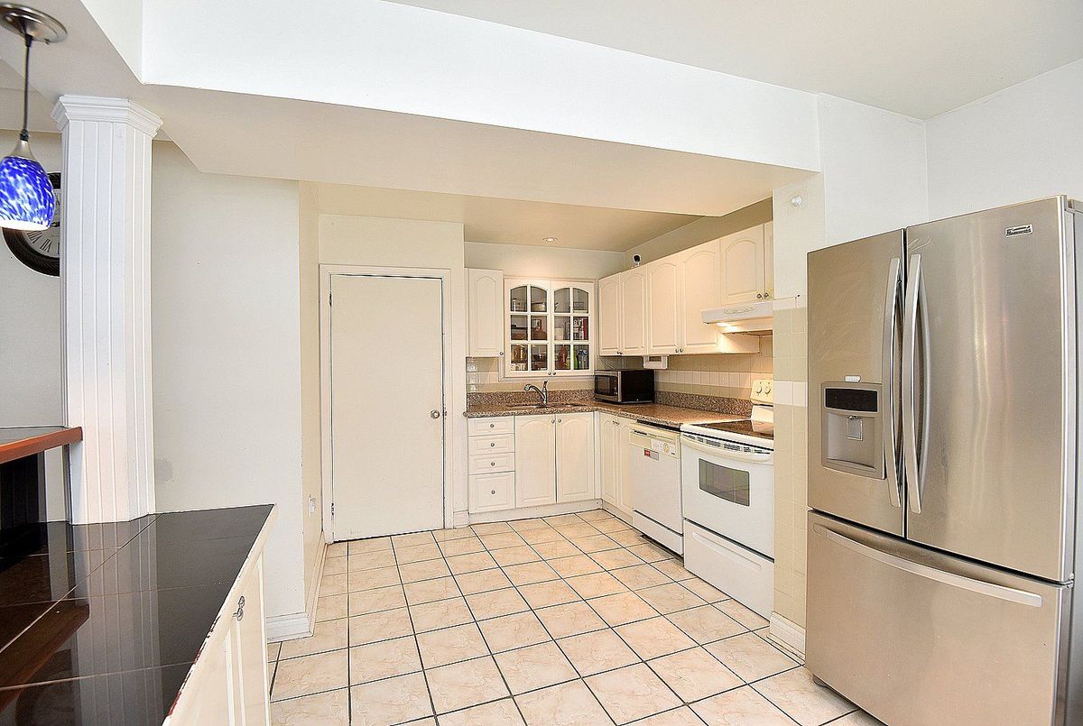1022 Willowdale Avenue Toronto 1022 Willowdale Avenue Toronto