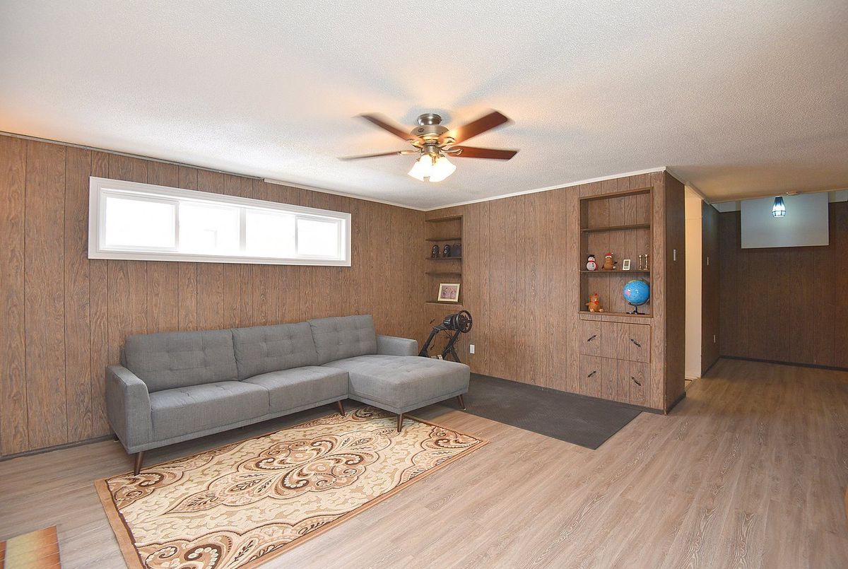 1022 Willowdale Avenue Toronto 1022 Willowdale Avenue Toronto