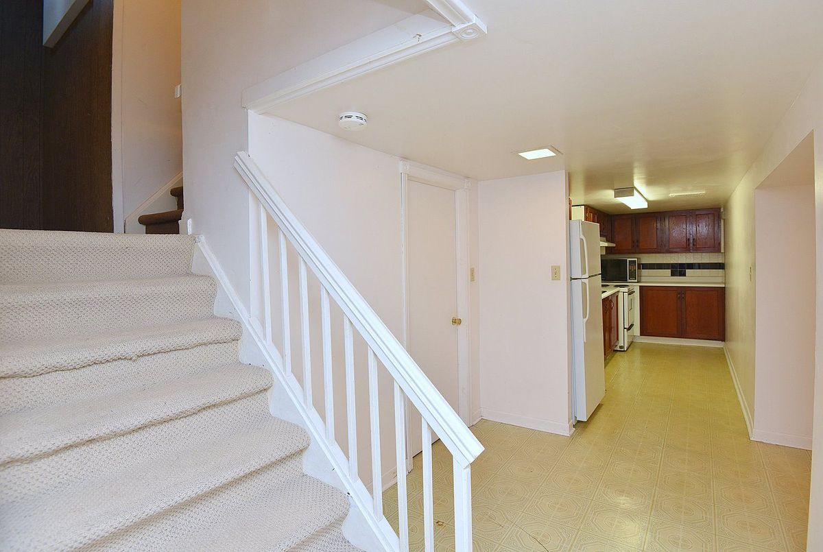 1022 Willowdale Avenue Toronto 1022 Willowdale Avenue Toronto