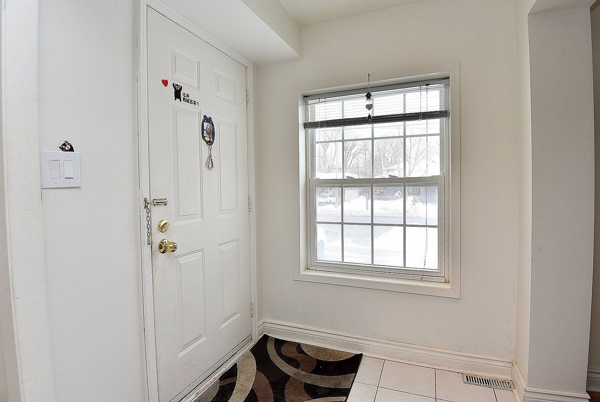 1022 Willowdale Avenue Toronto 1022 Willowdale Avenue Toronto