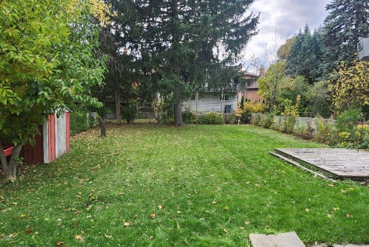 1022 Willowdale Avenue Toronto 1022 Willowdale Avenue Toronto