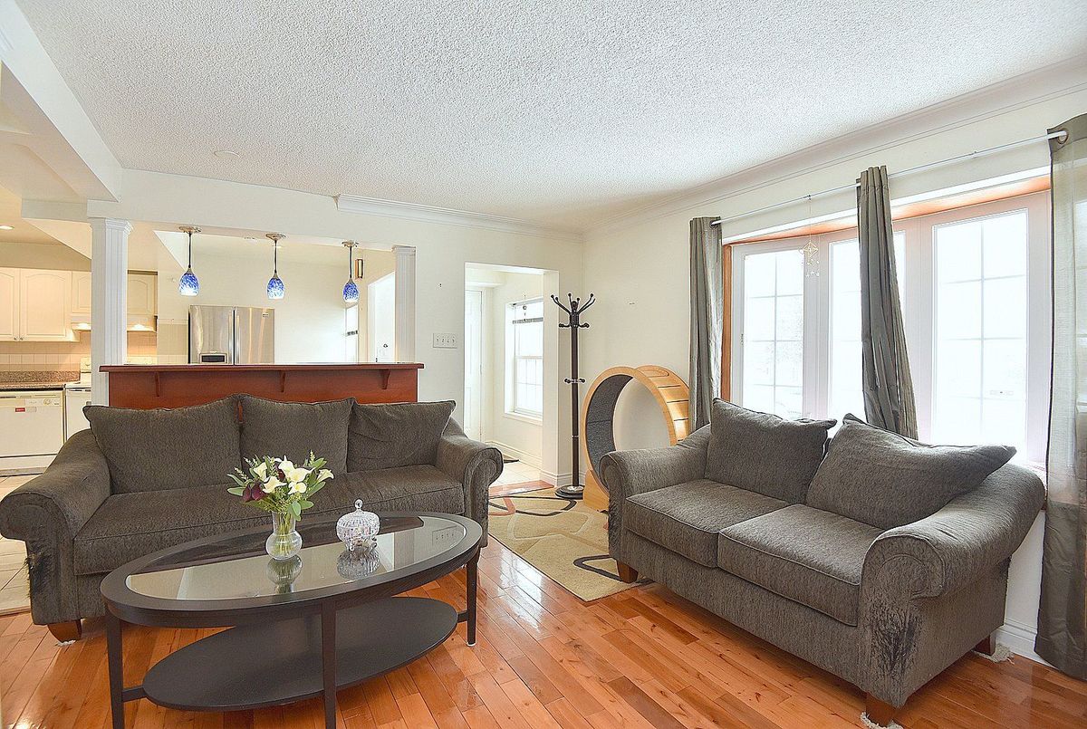 1022 Willowdale Avenue Toronto 1022 Willowdale Avenue Toronto