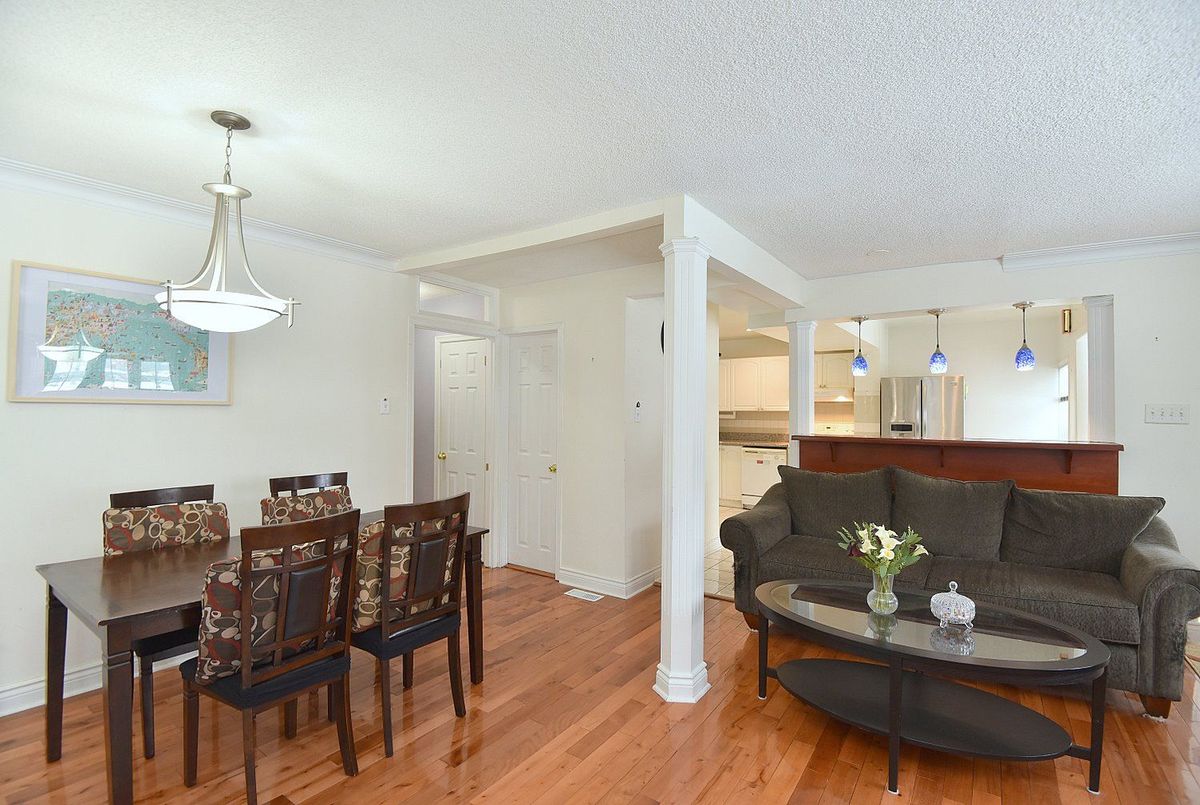 1022 Willowdale Avenue Toronto 1022 Willowdale Avenue Toronto