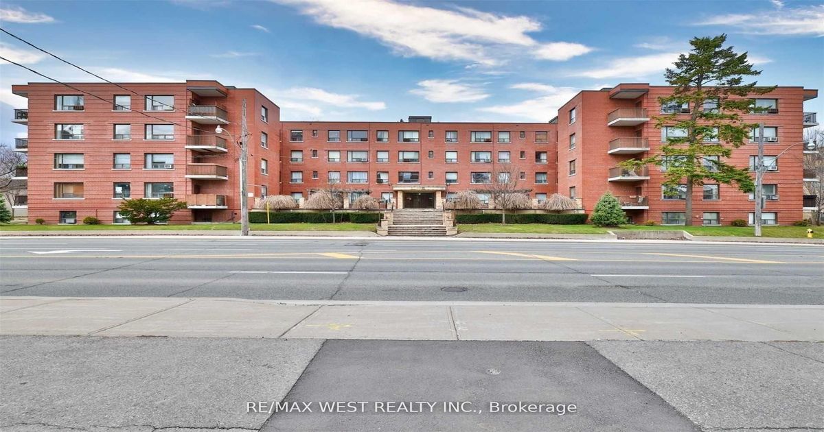 2550 Bathurst Street Toronto