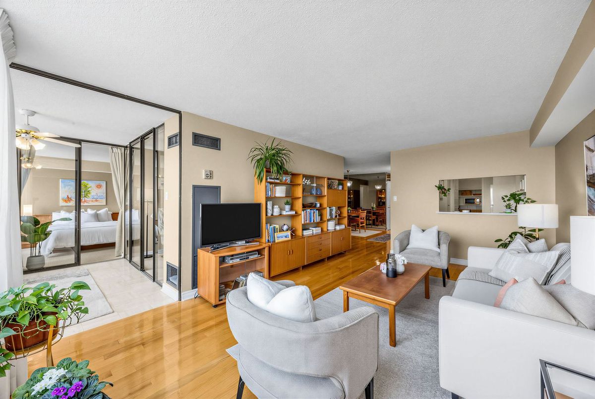 55 Skymark Drive Toronto 55 Skymark Drive Toronto