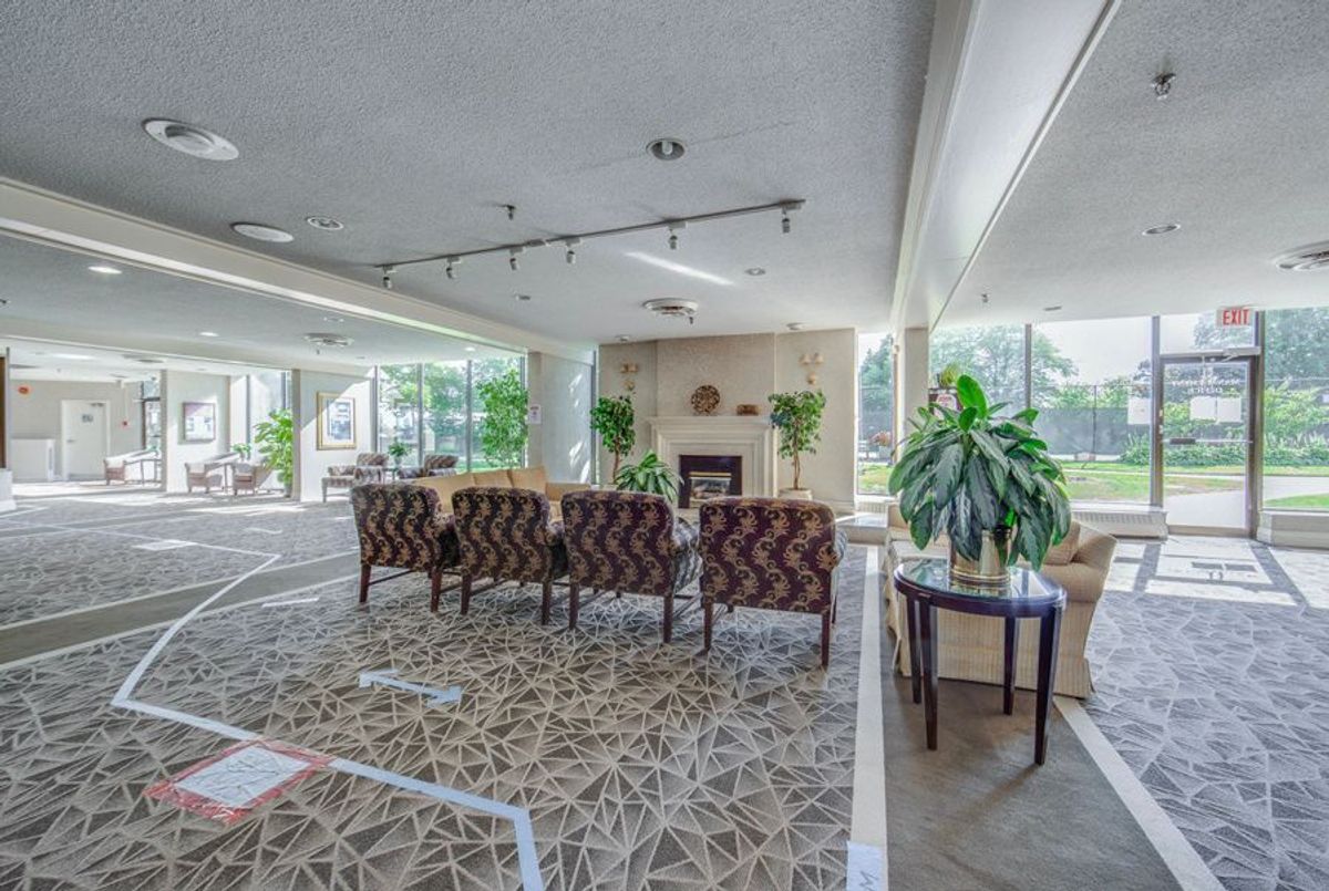 55 Skymark Drive Toronto 55 Skymark Drive Toronto