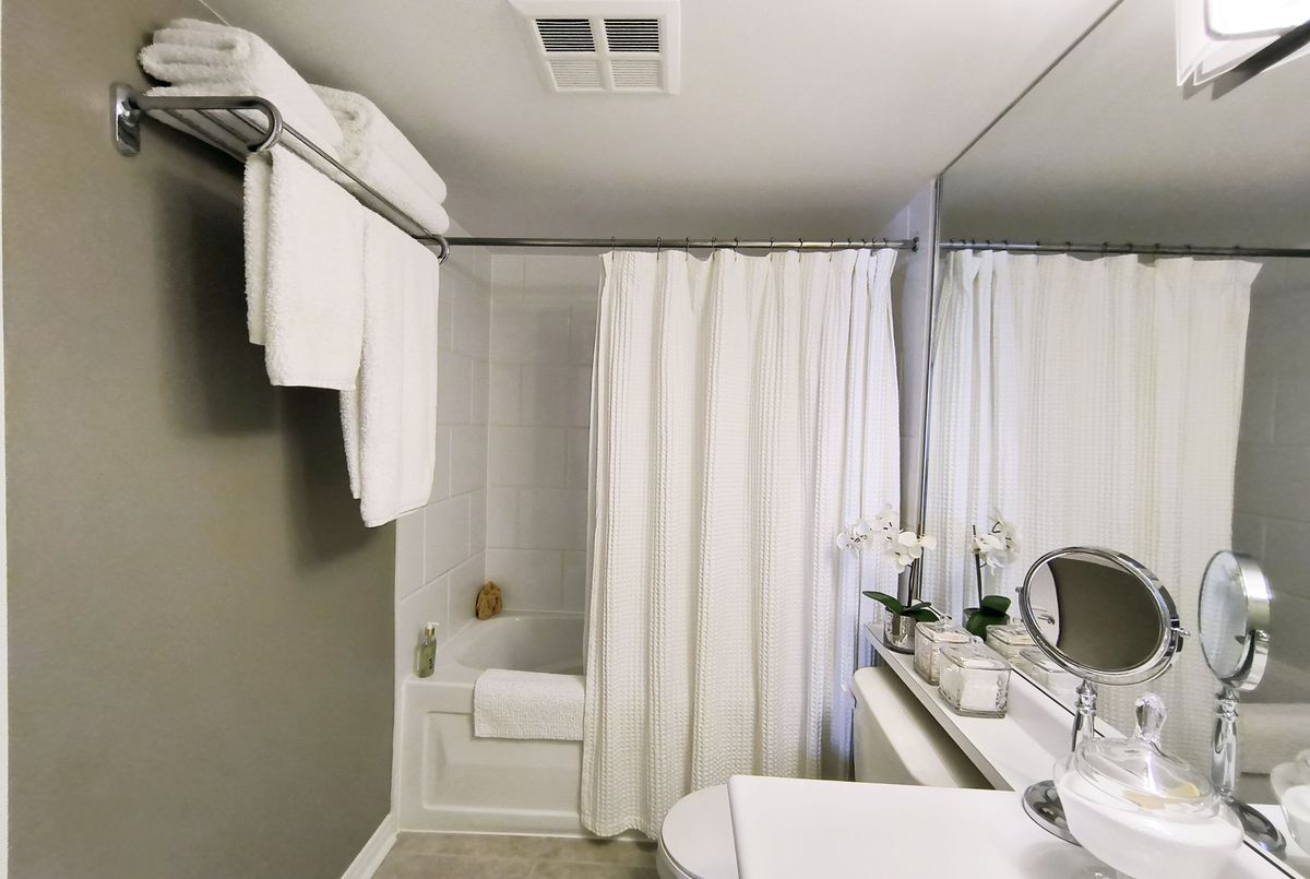 451 Rosewell Avenue Toronto 451 Rosewell Avenue Toronto