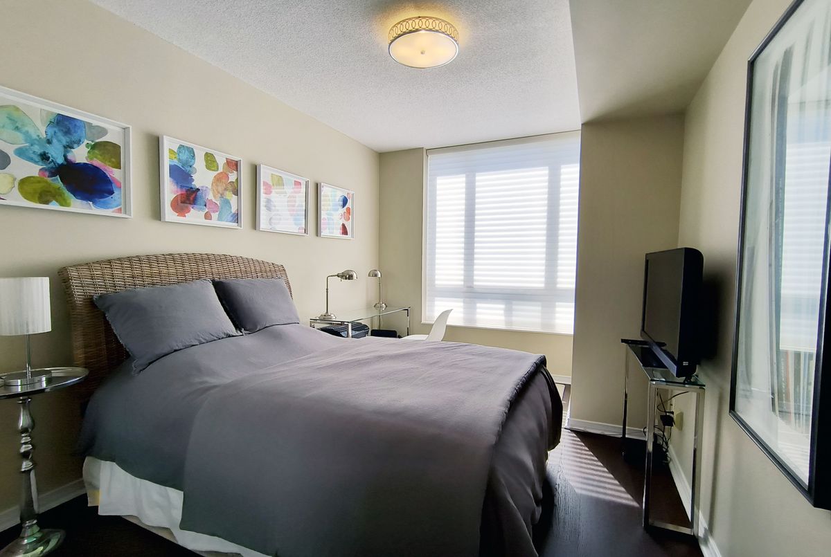 451 Rosewell Avenue Toronto 451 Rosewell Avenue Toronto