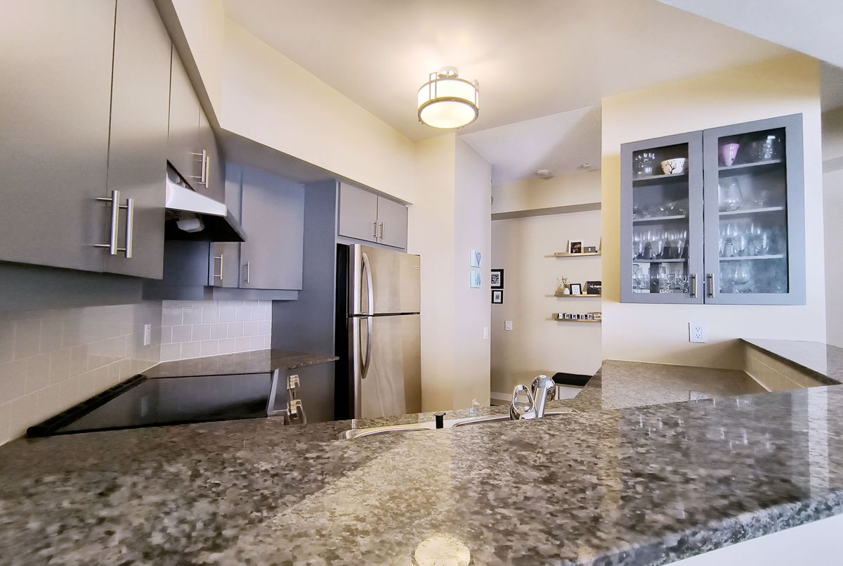 451 Rosewell Avenue Toronto 451 Rosewell Avenue Toronto