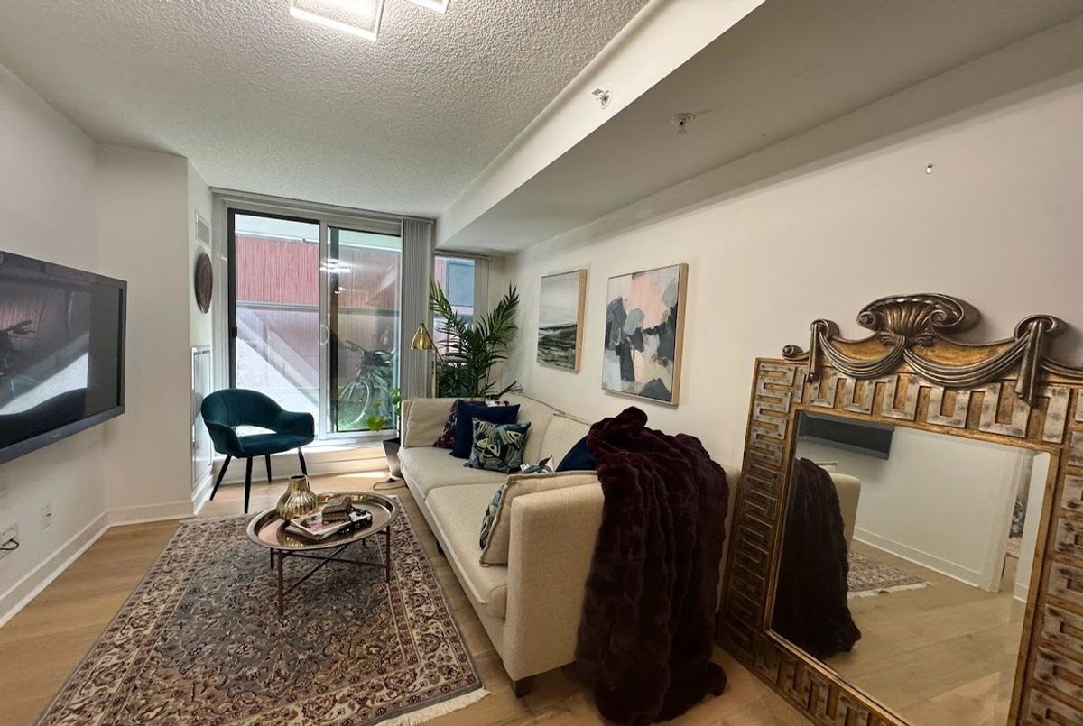 295 Adelaide Street W Toronto 295 Adelaide Street W Toronto