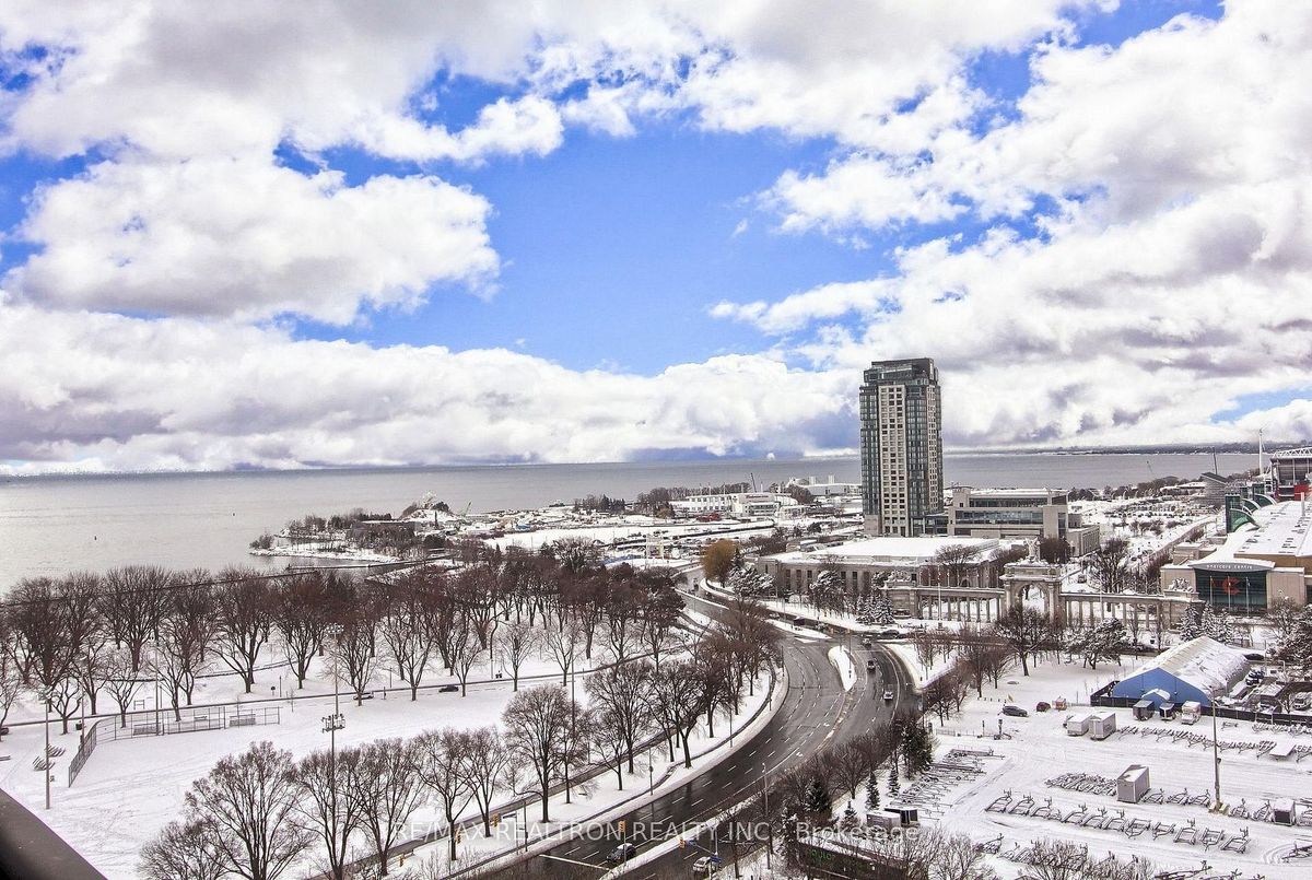 219 Fort York Boulevard Toronto 219 Fort York Boulevard Toronto