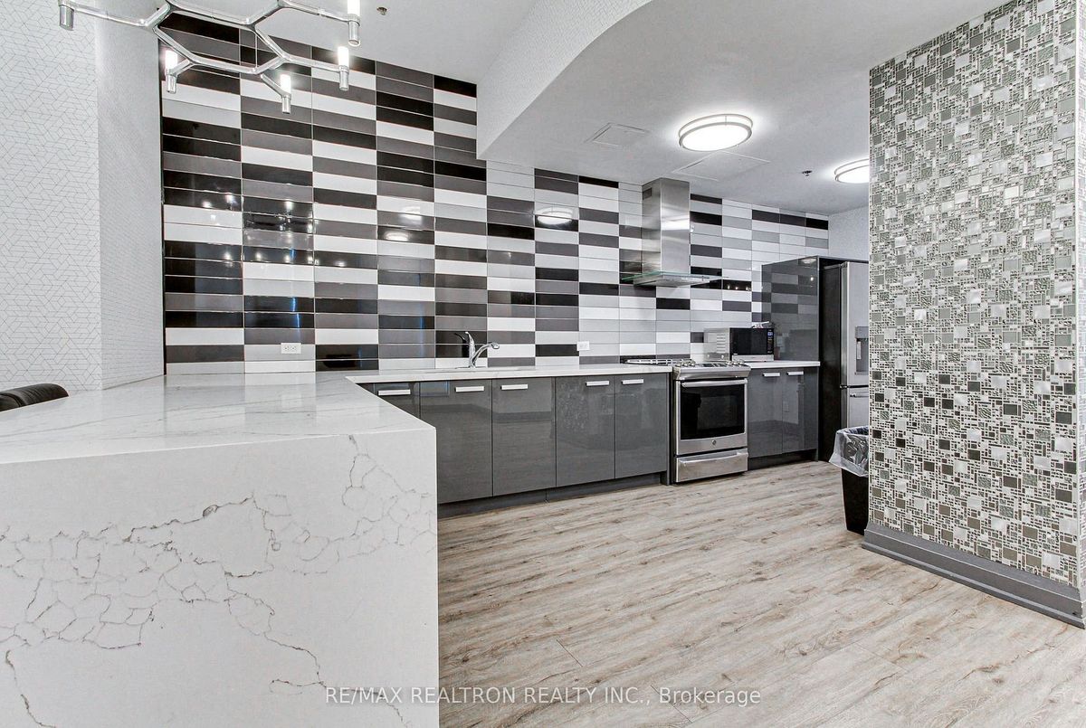 219 Fort York Boulevard Toronto 219 Fort York Boulevard Toronto