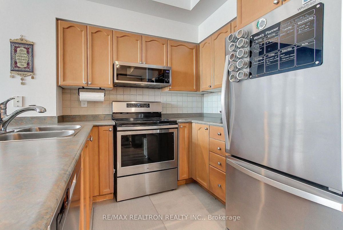 219 Fort York Boulevard Toronto 219 Fort York Boulevard Toronto