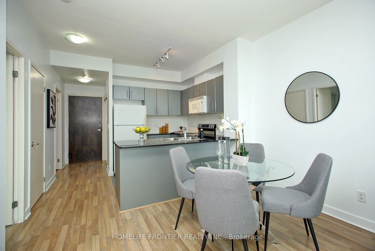 12 Yonge Street Toronto 12 Yonge Street Toronto