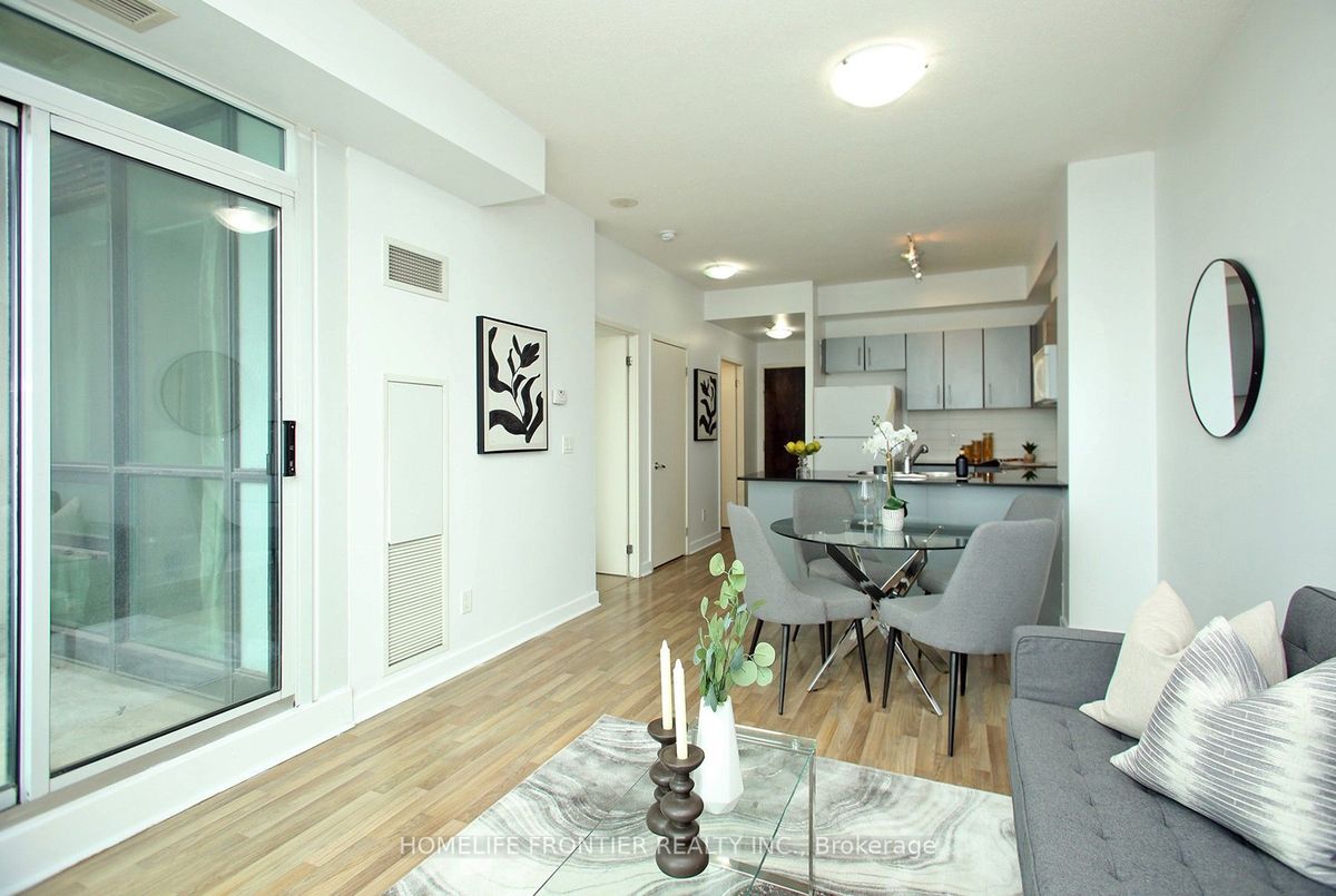 12 Yonge Street Toronto 12 Yonge Street Toronto