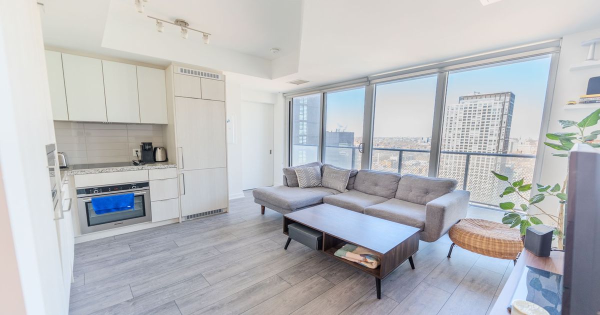 115 Blue Jays Way Toronto