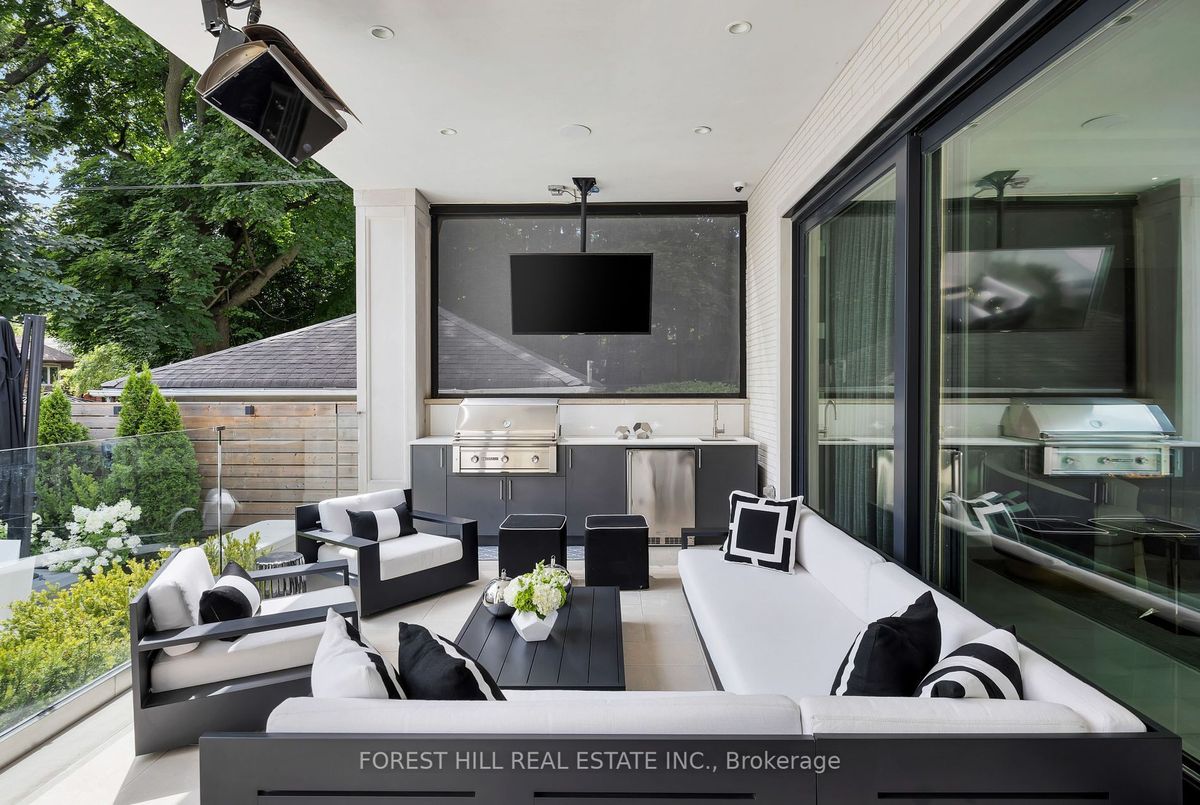 239 Cortleigh Boulevard Toronto 239 Cortleigh Boulevard Toronto