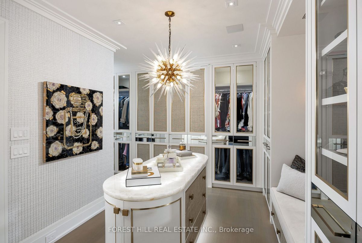 239 Cortleigh Boulevard Toronto 239 Cortleigh Boulevard Toronto