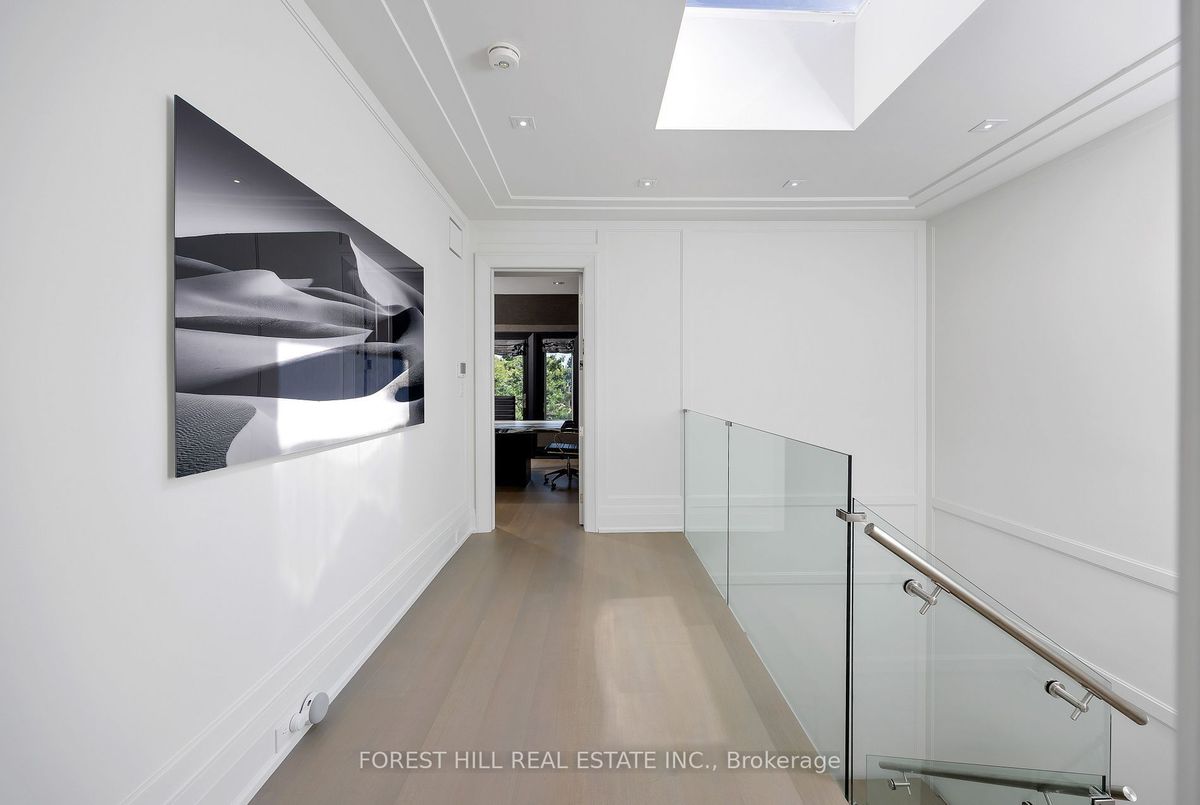 239 Cortleigh Boulevard Toronto 239 Cortleigh Boulevard Toronto