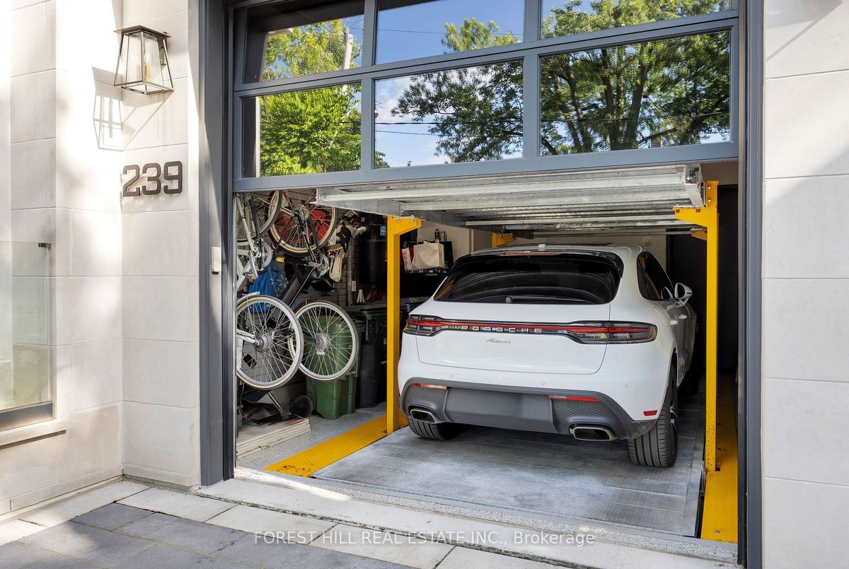 239 Cortleigh Boulevard Toronto 239 Cortleigh Boulevard Toronto