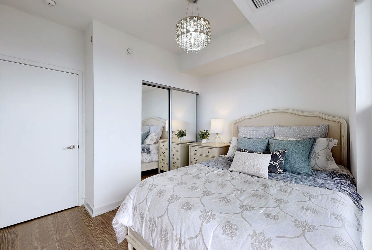 11 Wellesley Street W Toronto 11 Wellesley Street W Toronto