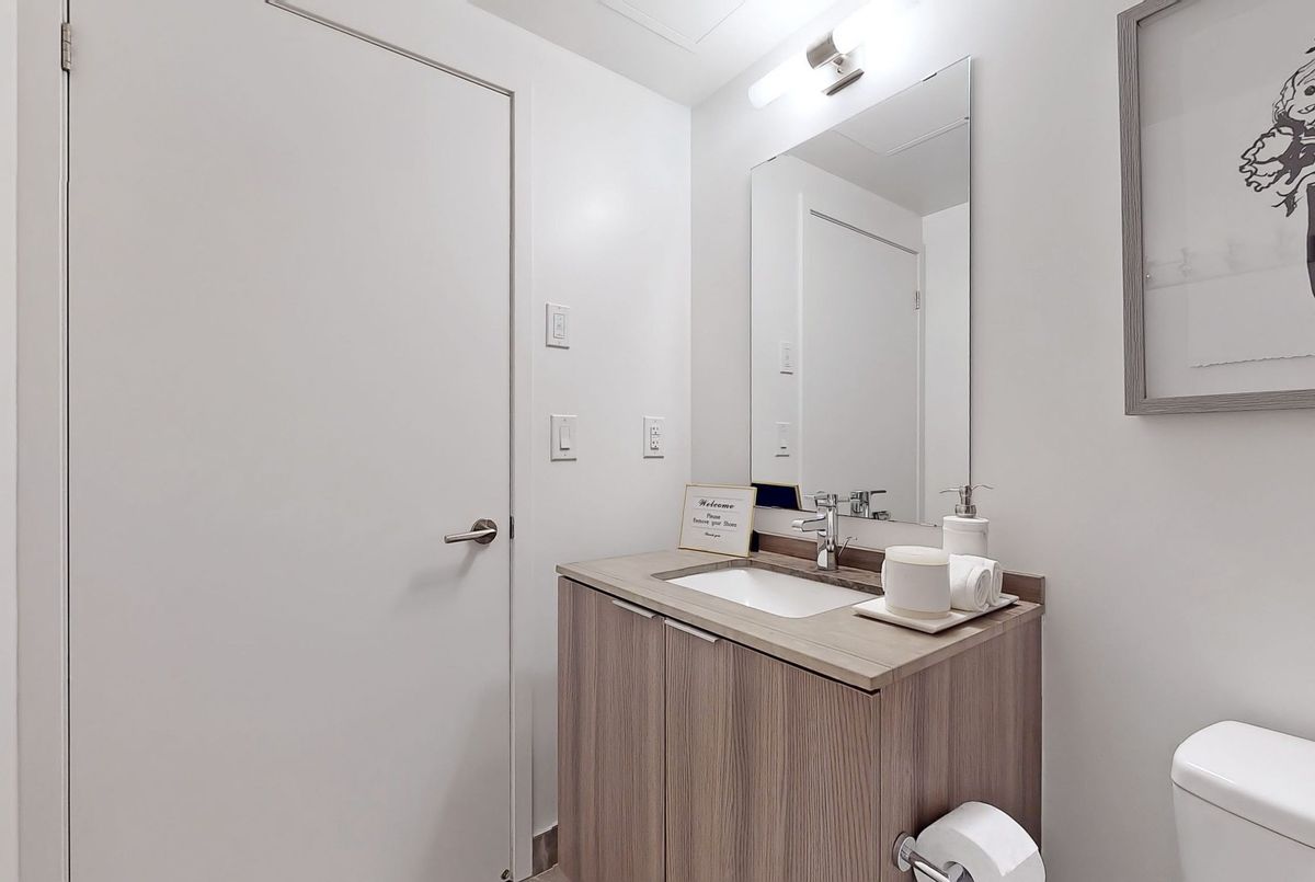 11 Wellesley Street W Toronto 11 Wellesley Street W Toronto