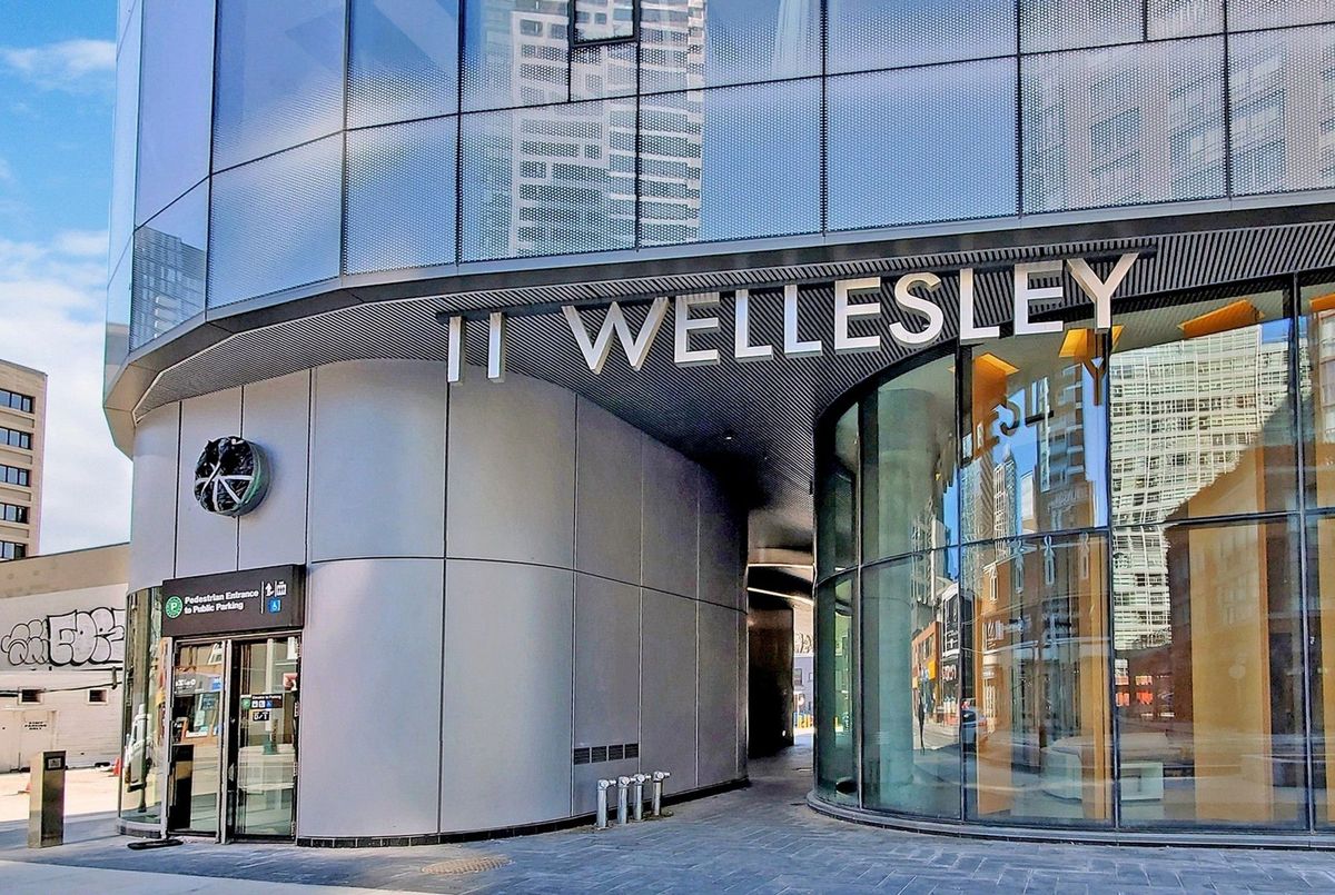 11 Wellesley Street W Toronto 11 Wellesley Street W Toronto
