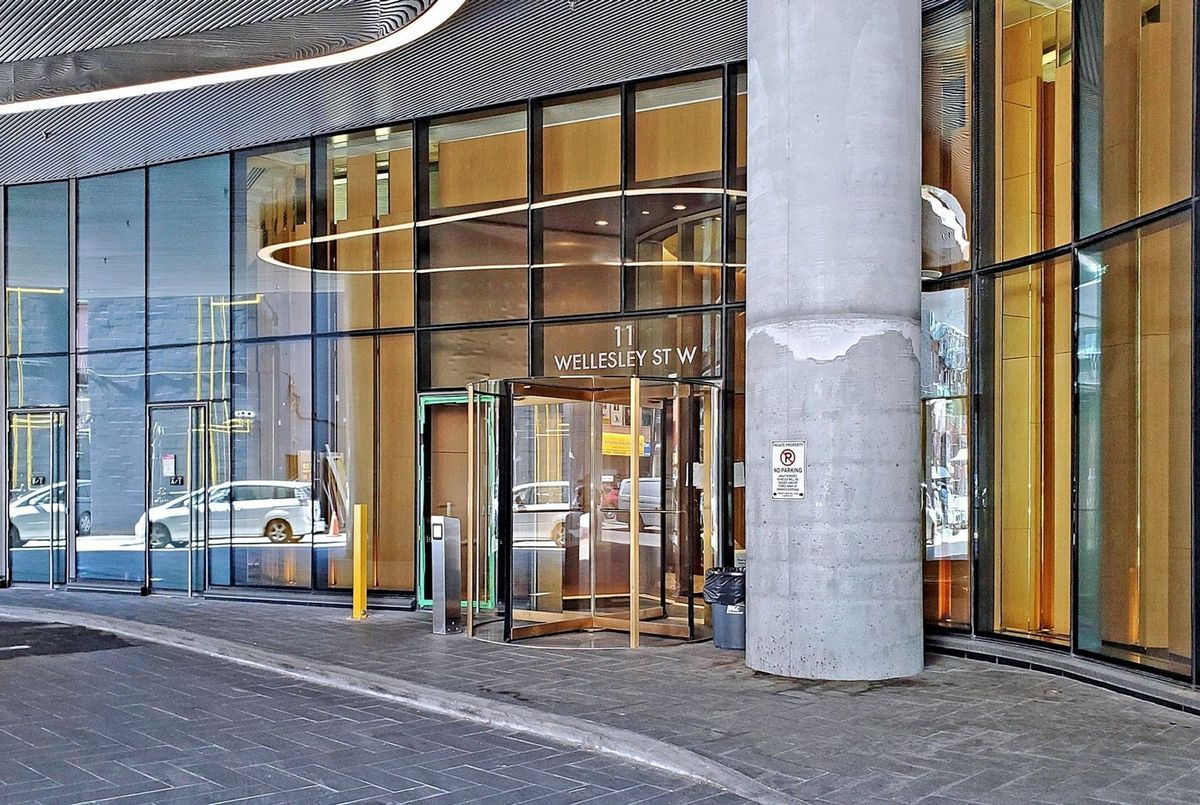 11 Wellesley Street W Toronto 11 Wellesley Street W Toronto
