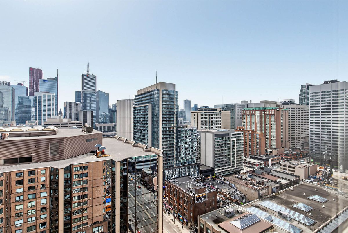 633 Bay Street Toronto 633 Bay Street Toronto